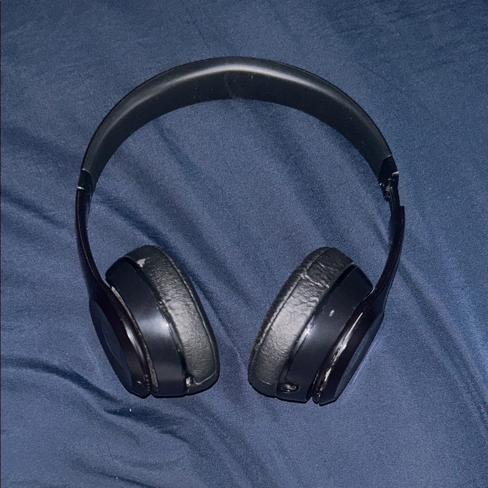 Black Beats Solo3s